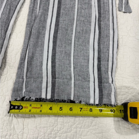 ANTHROPOLOGIE CLOTH & STONE Women’s Gray and White Striped Jumpsuit Size S - Picture 7 of 11